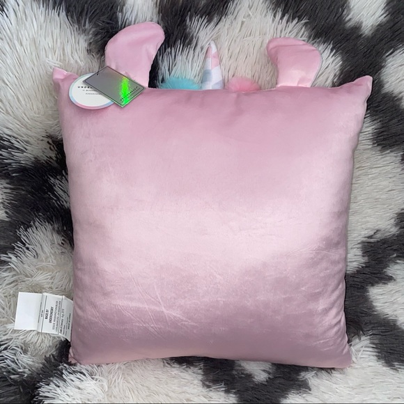 New Under One Sky PINK Unicorn Pillow - Picture 2 of 5